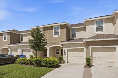 Touwnhouse à louer à Wesley Chapel, Floride: 3 chambres, 127.55 m2 № 2361259 - photo 2
