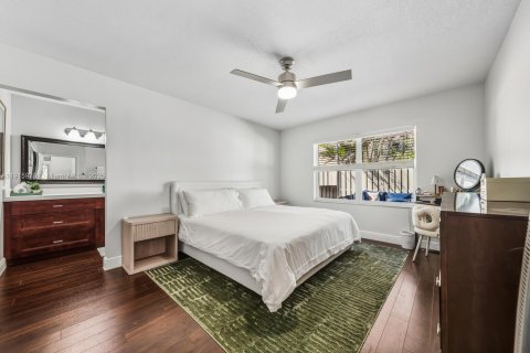 Casa en venta en Sunrise, Florida, 3 dormitorios, 132.2 m2 № 1970837 - foto 8