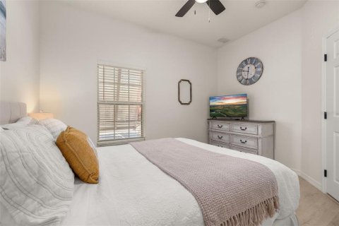 Townhouse in Kissimmee, Florida 4 bedrooms, 151.99 sq.m. № 1656781 - photo 29