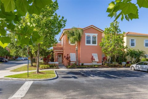 Townhouse in Kissimmee, Florida 4 bedrooms, 151.99 sq.m. № 1656781 - photo 3