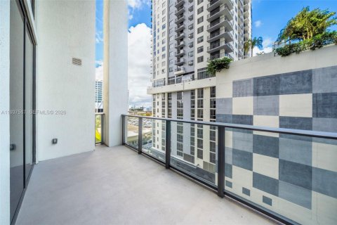 Copropriété à vendre à Miami, Floride: 2 chambres, 76.64 m2 № 2001154 - photo 6