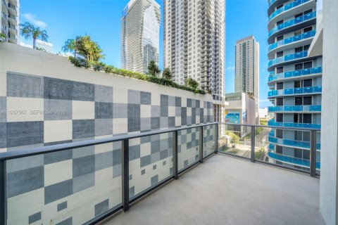 Copropriété à vendre à Miami, Floride: 2 chambres, 76.64 m2 № 2001154 - photo 7