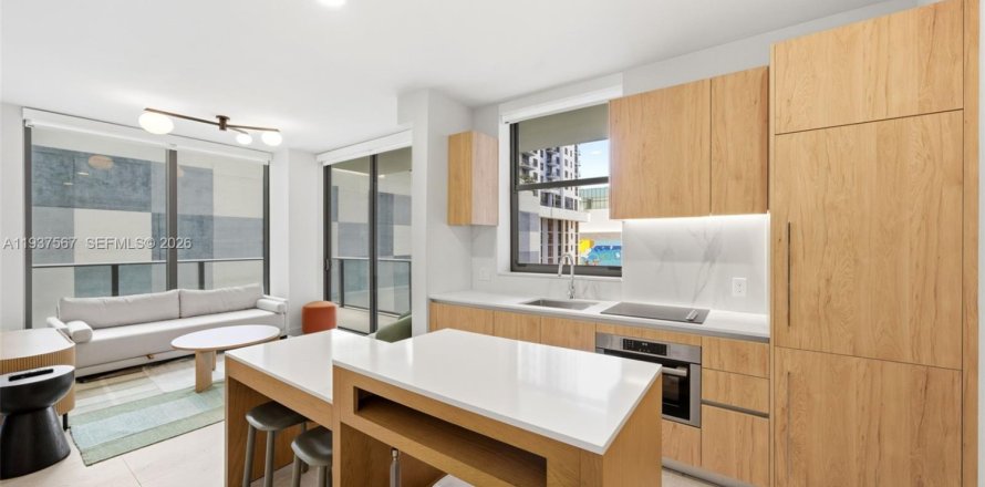 Condo à Miami, Floride, 2 chambres  № 2001154