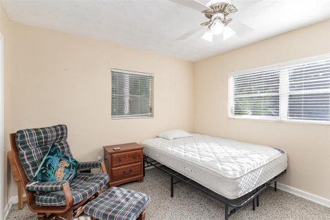 House in West Melbourne, Florida 3 bedrooms, 114.46 sq.m. № 1838853 - photo 12