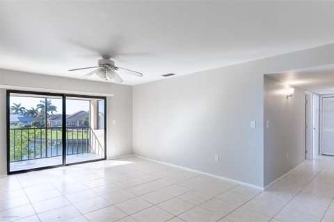 Copropriété à louer à Punta Gorda, Floride: 2 chambres, 109.25 m2 № 1793499 - photo 6
