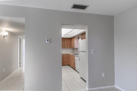 Copropriété à louer à Punta Gorda, Floride: 2 chambres, 109.25 m2 № 1793499 - photo 16