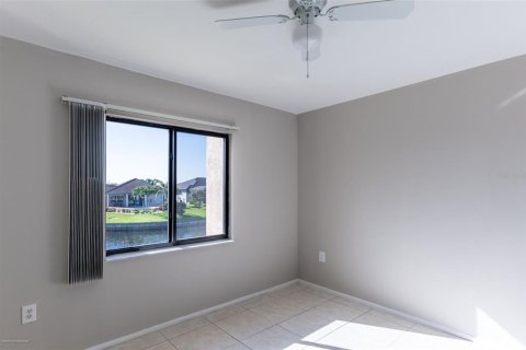 Copropriété à louer à Punta Gorda, Floride: 2 chambres, 109.25 m2 № 1793499 - photo 23