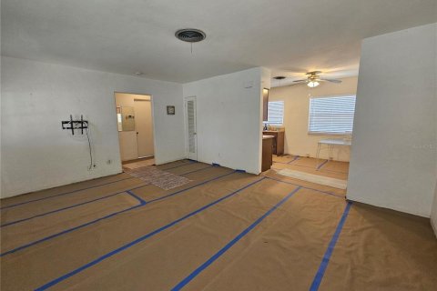 House in Saint Pete Beach, Florida 2 bedrooms, 78.97 sq.m. № 1425027 - photo 5