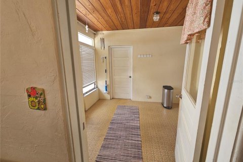 House in Saint Pete Beach, Florida 2 bedrooms, 78.97 sq.m. № 1425027 - photo 17