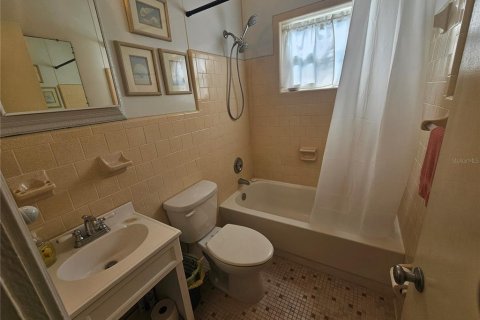 House in Saint Pete Beach, Florida 2 bedrooms, 78.97 sq.m. № 1425027 - photo 11