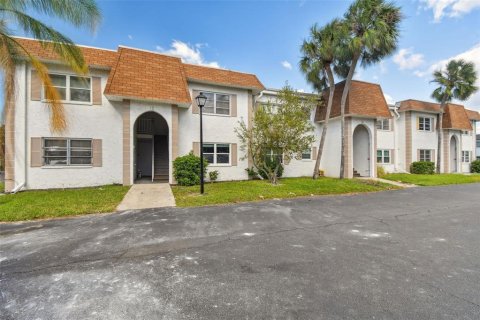 Condo in Clearwater, Florida, 2 bedrooms  № 1793584 - photo 3