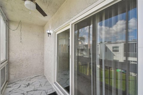 Condo in Clearwater, Florida, 2 bedrooms  № 1793584 - photo 30