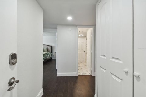 Condo in Clearwater, Florida, 2 bedrooms  № 1793584 - photo 6