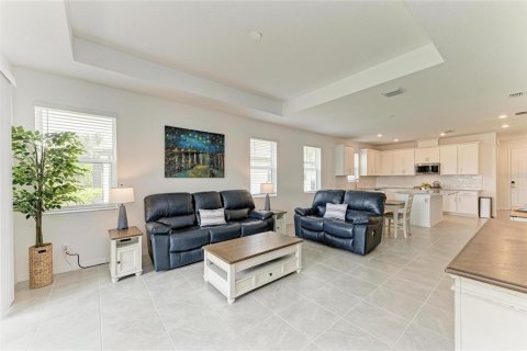 Villa ou maison à vendre à Lakewood Ranch, Floride: 2 chambres, 155.33 m2 № 2266396 - photo 19