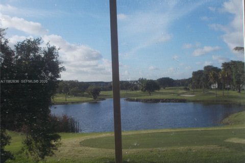 Copropriété à vendre à Pembroke Pines, Floride: 1 chambre, 63.64 m2 № 2049238 - photo 20