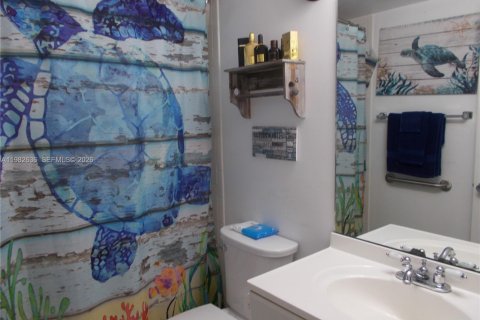 Copropriété à vendre à Pembroke Pines, Floride: 1 chambre, 63.64 m2 № 2049238 - photo 13