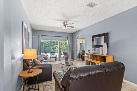 Casa en venta en Kissimmee, Florida, 4 dormitorios, 221.48 m2 № 1876159 - foto 6