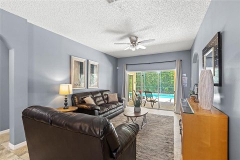 Casa en venta en Kissimmee, Florida, 4 dormitorios, 221.48 m2 № 1876159 - foto 4