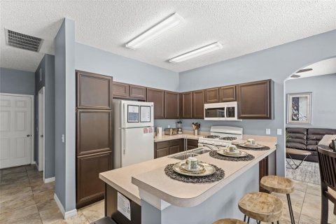 Casa en venta en Kissimmee, Florida, 4 dormitorios, 221.48 m2 № 1876159 - foto 20