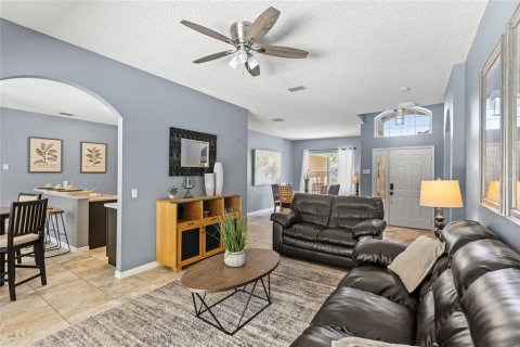 Casa en venta en Kissimmee, Florida, 4 dormitorios, 221.48 m2 № 1876159 - foto 16