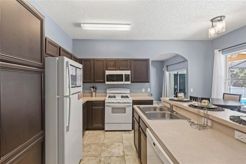Casa en venta en Kissimmee, Florida, 4 dormitorios, 221.48 m2 № 1876159 - foto 21
