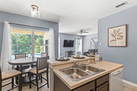 Casa en venta en Kissimmee, Florida, 4 dormitorios, 221.48 m2 № 1876159 - foto 18