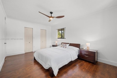 Condo in Doral, Florida, 2 bedrooms № 2412291 - photo 18