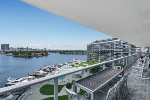 Condo in Miami Beach, Florida, 4 bedrooms  № 2013592 - photo 26