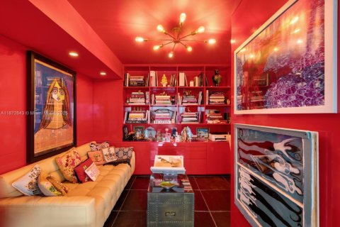 Condo in Miami Beach, Florida, 4 bedrooms  № 2013592 - photo 21