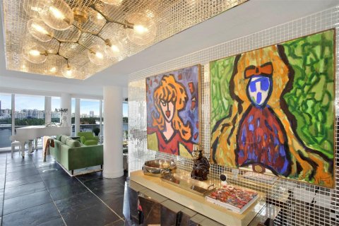 Condo in Miami Beach, Florida, 4 bedrooms  № 2013592 - photo 8