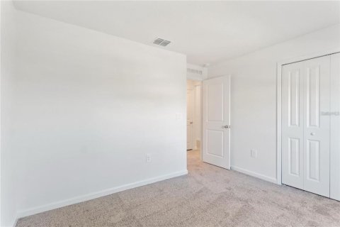 House in Davenport, Florida 3 bedrooms, 146.79 sq.m. № 1792743 - photo 10