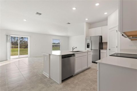 House in Davenport, Florida 3 bedrooms, 146.79 sq.m. № 1792743 - photo 3