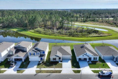 House in Davenport, Florida 3 bedrooms, 146.79 sq.m. № 1792743 - photo 19