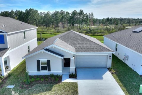 House in Davenport, Florida 3 bedrooms, 146.79 sq.m. № 1792743