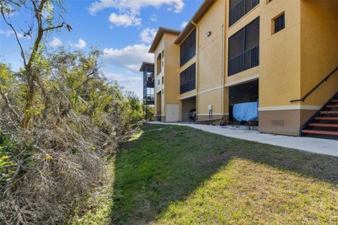 Condo in Tampa, Florida, 2 bedrooms  № 1900733 - photo 6