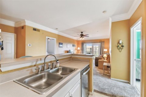 Condo in Tampa, Florida, 2 bedrooms  № 1900733 - photo 15