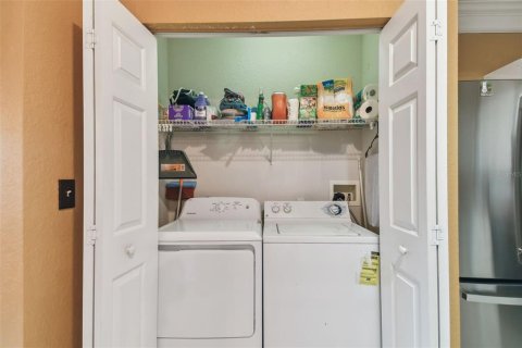 Condo in Tampa, Florida, 2 bedrooms  № 1900733 - photo 18