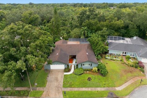 House in Dunedin, Florida 3 bedrooms, 200.85 sq.m. № 2416569