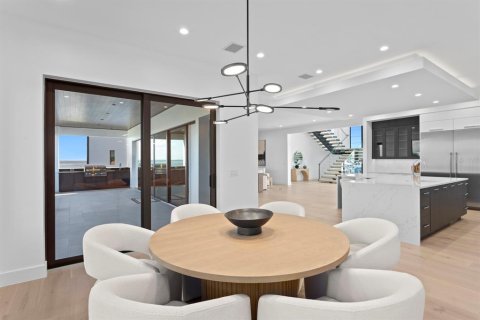 Casa en venta en Saint Petersburg, Florida, 5 dormitorios, 569.68 m2 № 1557785 - foto 21