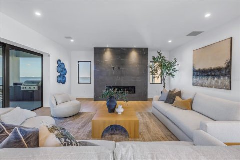 Casa en venta en Saint Petersburg, Florida, 5 dormitorios, 569.68 m2 № 1557785 - foto 24