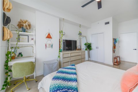 Condominio en alquiler en Miami, Florida, 1 dormitorio № 1941103 - foto 11