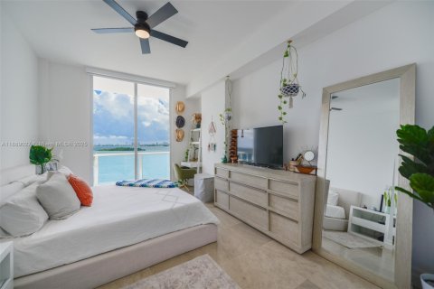 Condominio en alquiler en Miami, Florida, 1 dormitorio № 1941103 - foto 9