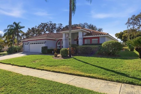 Casa en Tarpon Springs, Florida 4 dormitorios, 201.23 m2 № 2143346