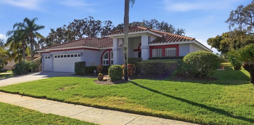 Casa en Tarpon Springs, Florida 4 dormitorios, 201.23 m2 № 2143346