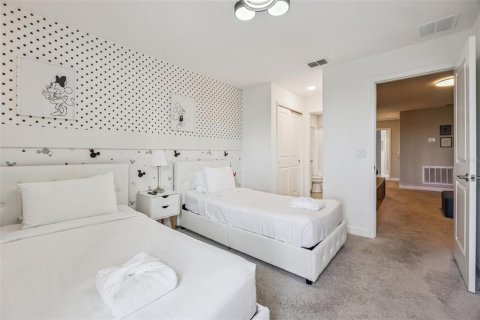 Townhouse in Kissimmee, Florida 4 bedrooms, 196.21 sq.m. № 2258540 - photo 19