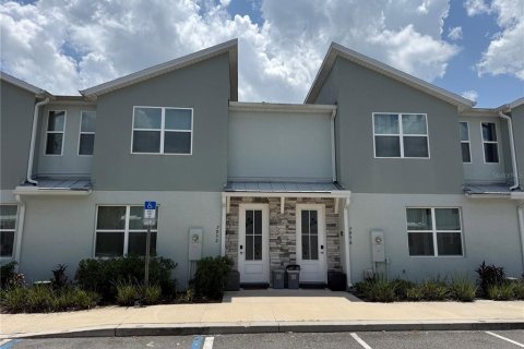 Townhouse in Kissimmee, Florida 4 bedrooms, 196.21 sq.m. № 2258540