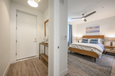Снять в аренду кондоминиум в Сарасота, Флорида 4 комнаты, 89м2, № 1069425 - фото 24