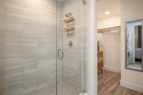 Снять в аренду кондоминиум в Сарасота, Флорида 4 комнаты, 89м2, № 1069425 - фото 30