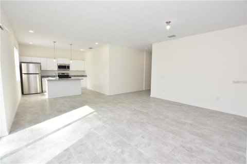 House in Lakeland, Florida 3 bedrooms, 126.63 sq.m. № 2196057 - photo 25