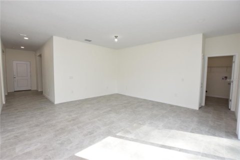 House in Lakeland, Florida 3 bedrooms, 126.63 sq.m. № 2196057 - photo 24